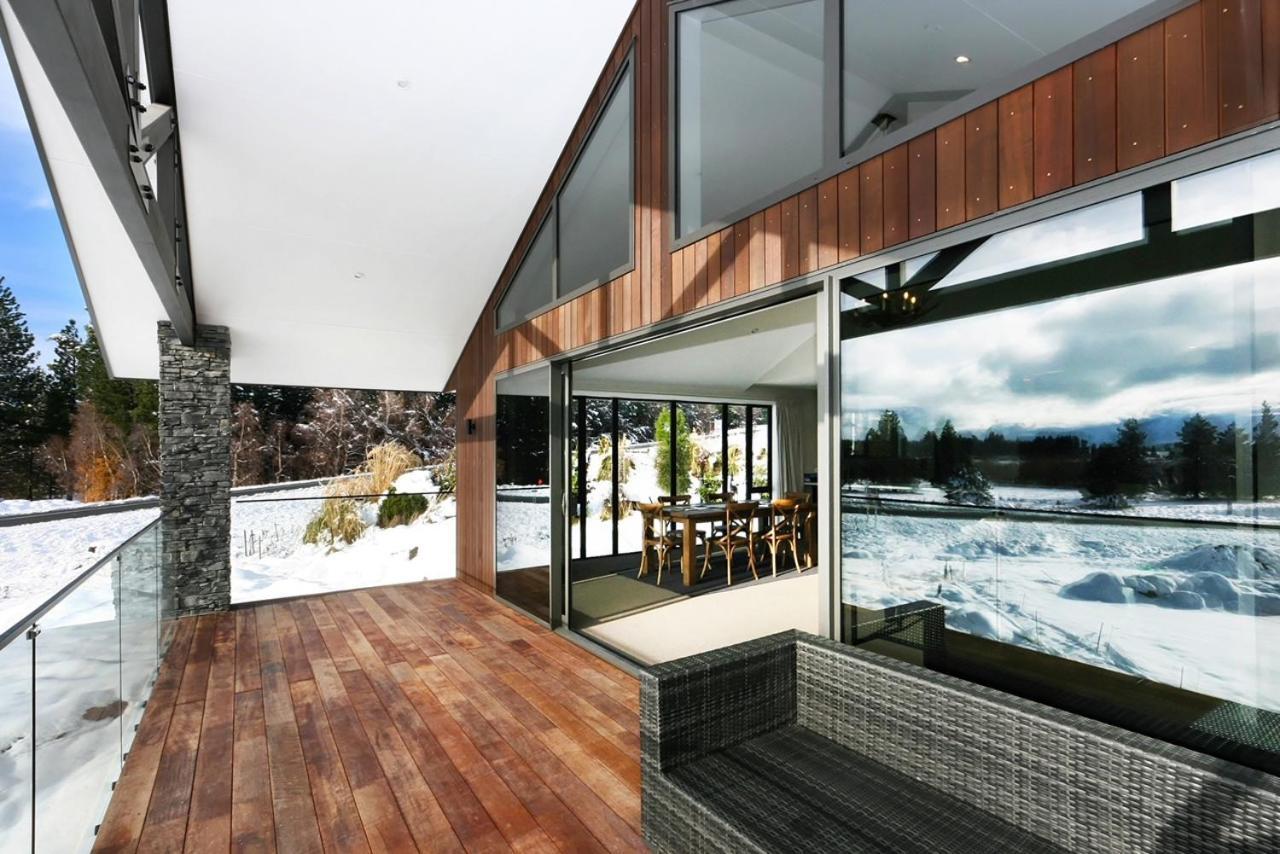 Lake Views At Antler Lodge Лейк Текапо Екстериор снимка